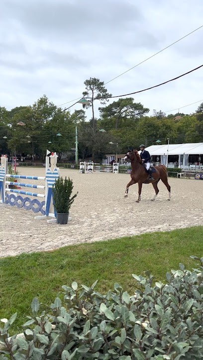 ROYAN HORSE CLUB, Centre Equestres à Saint-Palais-sur-Mer