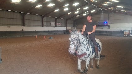 Riding Ecole Of Gohelle, Centre Equestres à Loos-en-Gohelle