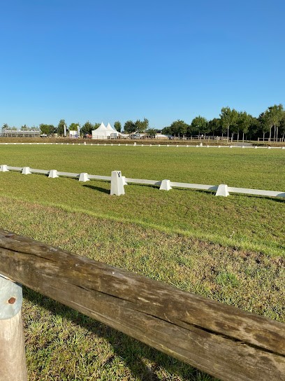 Equestrian Center Pole Hippique De Saint-Lô, Centre Equestres à Saint-Lô