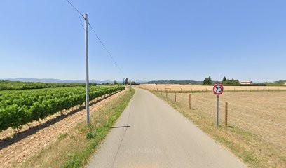 Maison Maurin, Centre Equestres à Granges-les-Beaumont