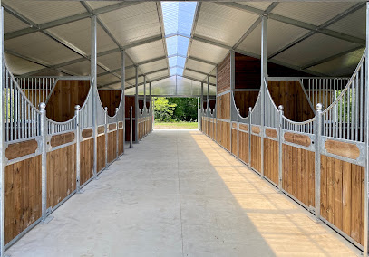 Domaine Du Luy, Pension Pour Chevaux à Mazerolles