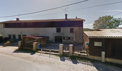 PONEY CLUB LE PICOTIN, Centre Equestres à Courchaton