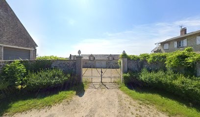 Ferme de la Terrière, Centre Equestres à Monampteuil