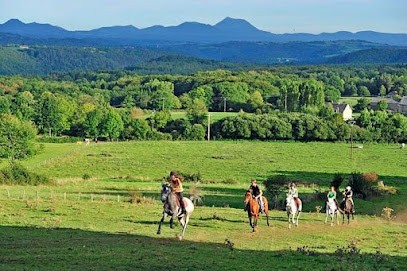 Ecurie D'ambur, Centre Equestres à Saint-Jacques-d'Ambur