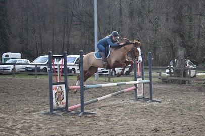 Equestrian Center Du Moulin, Centre Equestres à Villeneuve-de-Marc