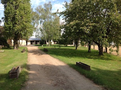Écuries du Boulleaume, Centre Equestres à Lierville