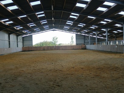 Ecurie la Chevauchée, Pension pour Chevaux à Sainte-Ouenne