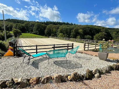 Centre Equestre La Menagerie, Centre Equestres à Villeneuve-en-Perseigne