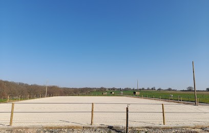 EIRL Les Ecuries D'Accroche-Coeur, Centre Equestres à Saint-Marcel