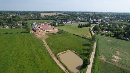 Agat Teke, Centre Equestres à Saint-Georges-du-Vièvre