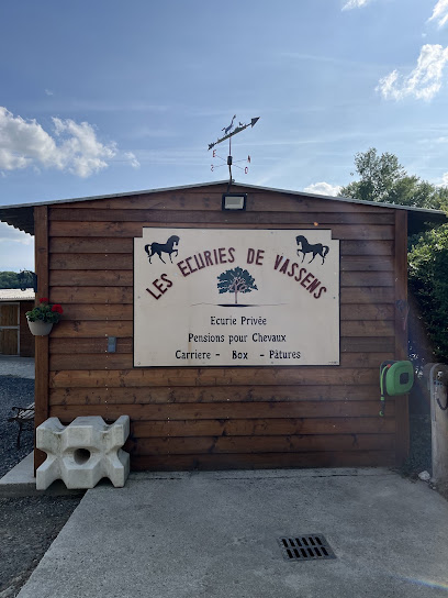Les Écuries De Vassens Pension Pour Chevaux à Vassens
