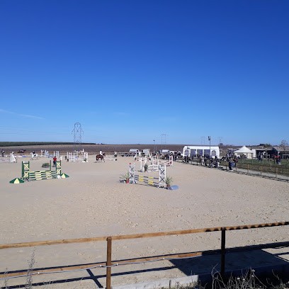 Écurie De Marlie, Centre Equestres à Nissan-lez-Enserune