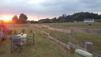 Ecurie De La Bourrelière, Centre Equestres à Mareil-sur-Loir