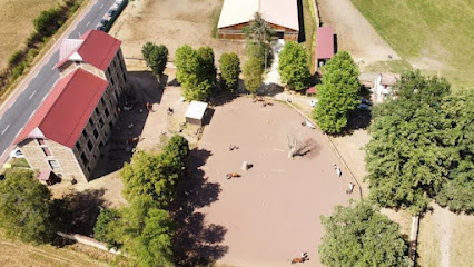 Ecurie De La Source Pompadour, Centre Équestre à Arlanc