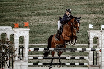 Area De Lipica, Centre Equestres à Ozoir-la-Ferrière