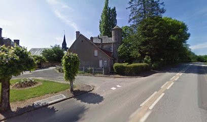 De L' Iton, Centre Equestres à La Ferrière-au-Doyen