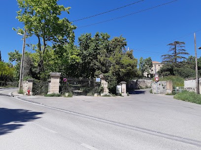 Ecuries De La Roserie, Centre Equestres à Marseille 14