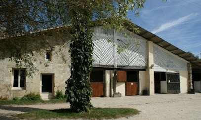 Ecuries D'Olim's, Pension pour Chevaux à Marcenais