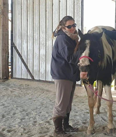 River Ranch Pension Equestre, Masseur Et Naturopathe Equin, Formations, Pension pour Chevaux à Houssay