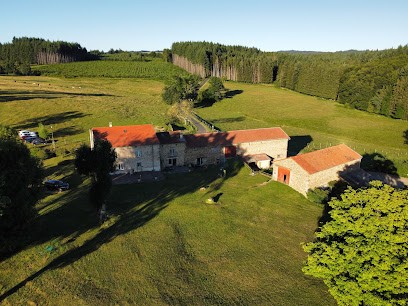 Thiodat André, Centre Equestres à Chaméane