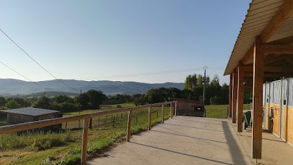 Ferme Des Mollières, Pension pour Chevaux à Bibost