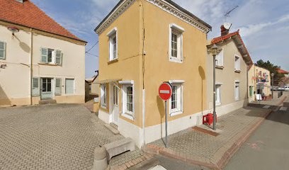Moos Marie, Centre Equestres à Mably