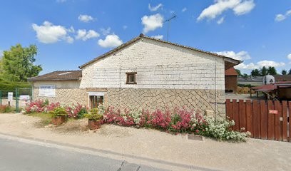 LA CAVALE, Centre Equestres à Courtisols