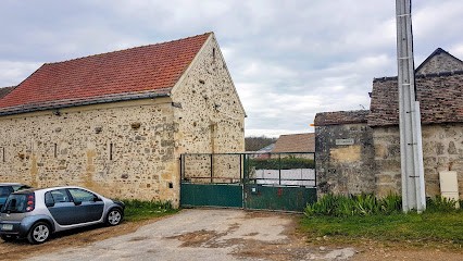 Les Ecuries De Ronquerolles, Centre Equestres à Ronquerolles