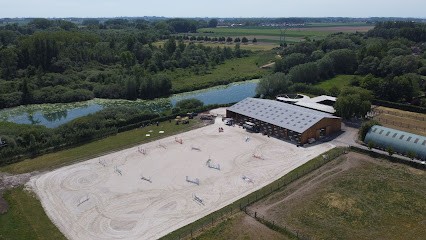 Ecuries du Pré du Saule, Pension pour Chevaux à Fretin