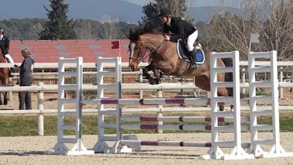 Club Hippique De La Londe, Centre Equestres à La Londe-les-Maures