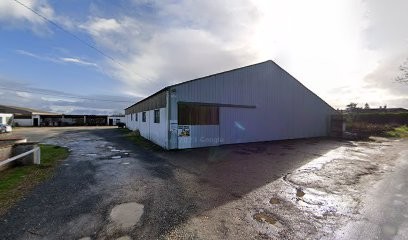 CENTRE EQUESTRE DE LAGRAVADE, Centre Equestres à Sainte-Livrade-sur-Lot