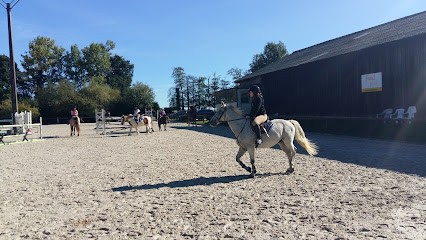 CENTRE EQUESTRE DE ROCQUEFORT, Centre Equestres à Rocquefort