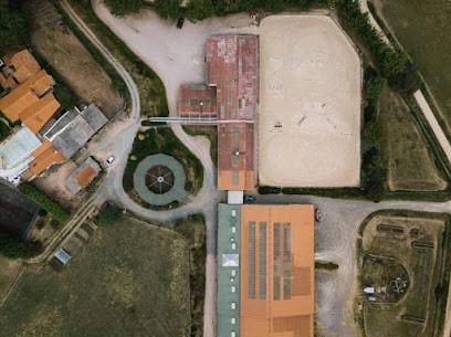 Écurie CS JUMP, Centre Equestres à Teilhède