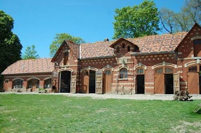 LES ECURIES DU CHATEAU DE CHEVRESIS, Pension pour Chevaux à Chevresis-Monceau