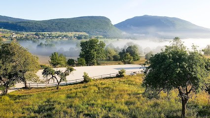 CENTRE EQUESTRE DES BAUGES, Centre Equestres à Lescheraines