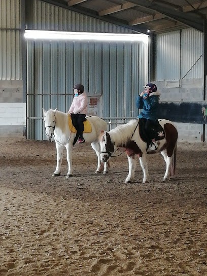 Les Ecuries De Lamanon, Centre Equestres à Lamanon