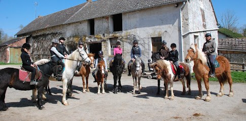 Association Farm De La Source Ferme La Source, Centre Equestres à Guainville