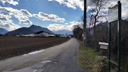 Stud Des Sources, Centre Equestres à Vif