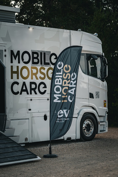Mobile Horse Care Centre Équestre à Nicorps