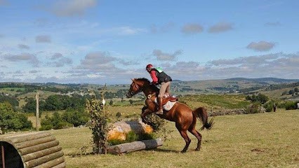 Horse Farm Des Monts Aubrac, Centre Equestres à Nasbinals