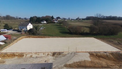Les Ecuries Du Renan, Pension pour Chevaux à Saint-Sornin-Lavolps