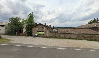 Equestrian Center Portail Rouge, Centre Equestres à Saint-Genest-Lerpt