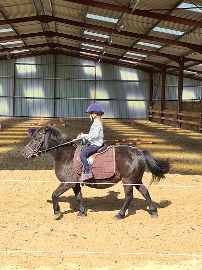 Stables Of Ulys, Centre Equestres à Saint-Pierre-en-Auge