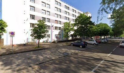 Docs Here Short Là, Centre Equestres à Dijon