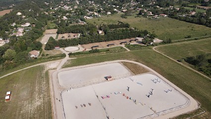 Stables Mas Di Gau, Centre Equestres au Val