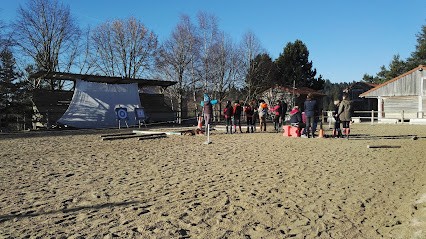 Le Centre Équestre Assoc De La Combette, Centre Equestres à Saint-Victor-Malescours