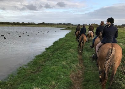 Les Centaures De La Baie De Somme, Centre Equestres au Crotoy
