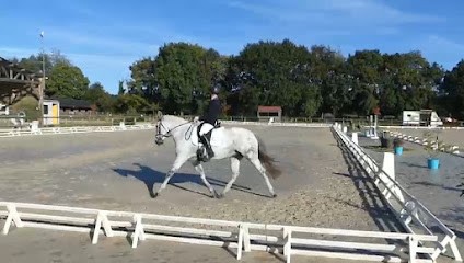 Ecurie De La Caterie, Centre Equestres à Colomby