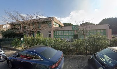 Yves Azoulay, Centre Equestres à Marseille 09