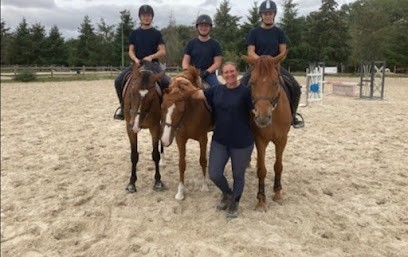Poney-Club De Vienne En Val, Centre Equestres à Vienne-en-Val